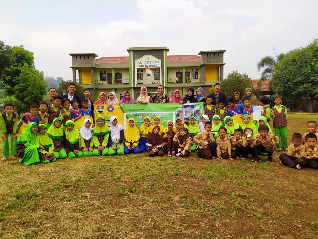 Universitas Nurtanio Mengadakan Kegiatan Pengabdian kepada Masyarakat untuk SD di Padalarang, Bandung Barat